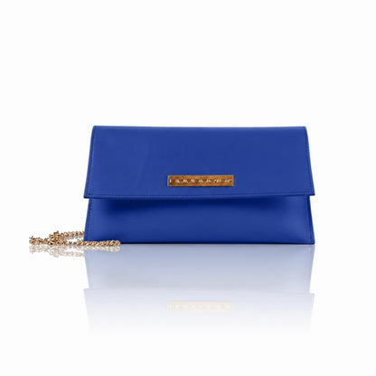 Laura – Pochette artigianale in pelle di vitello con patta