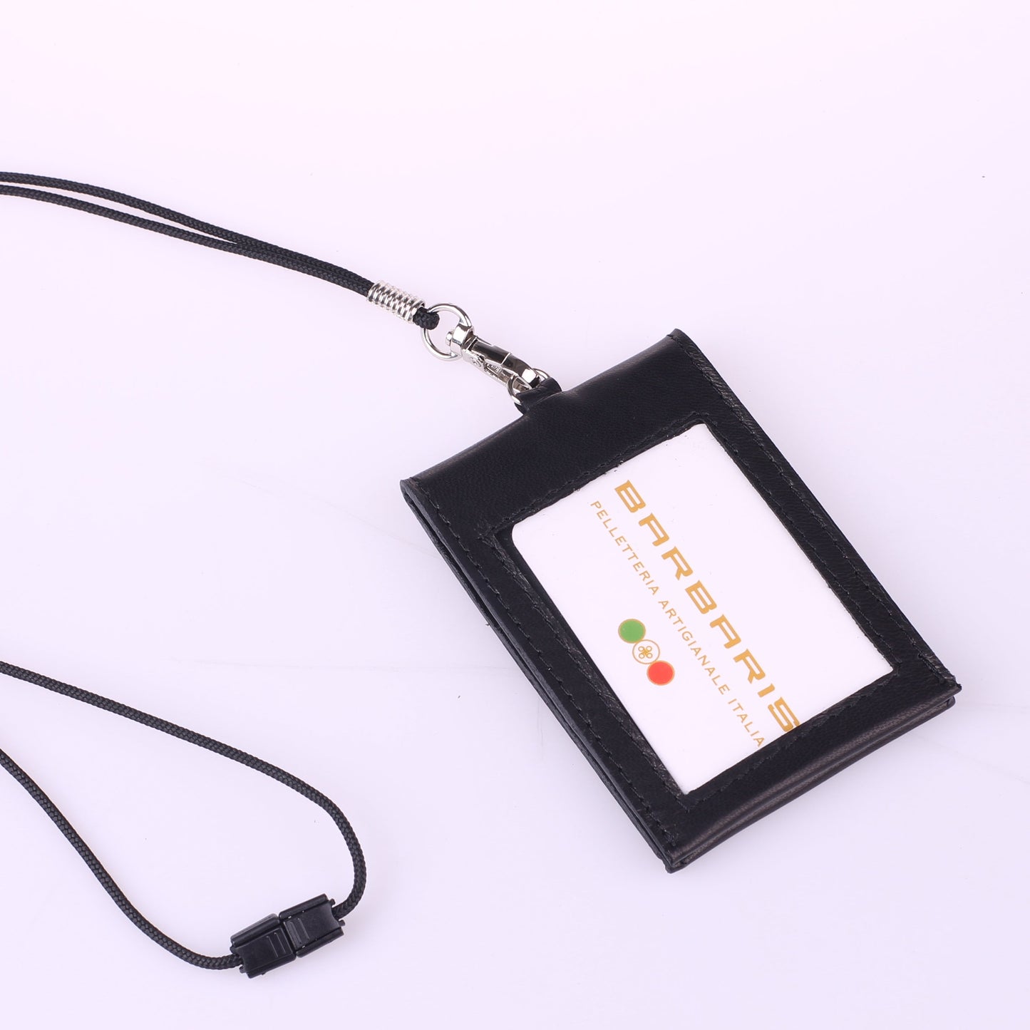 Portatesserino Verticale in Vera Pelle 10x7,5 cm con Moschettone