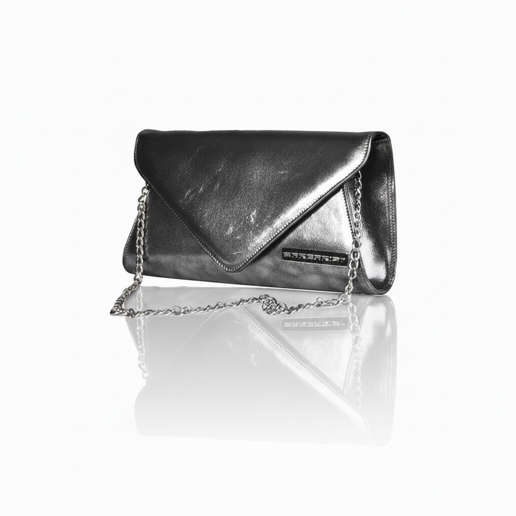 Victoria Pochette Metal Vintage
